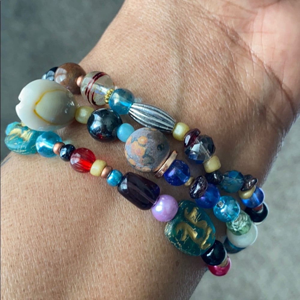 Stack bracelets - Picture 2 of 5